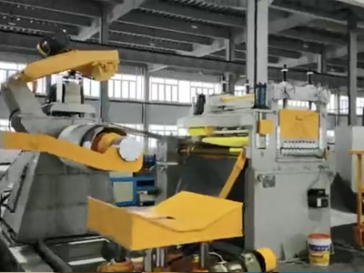 KJHS40-2x1300mm複合縱(zong)橫剪生産(chan)線