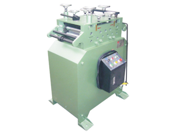 CLS材料矯(jiao)正機系(xi)列