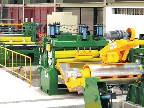 KJS120數控精密(mi)開卷整平(ping)縱剪生産(chan)線