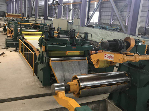 天津高速(su)精密分條(tiao)生産線